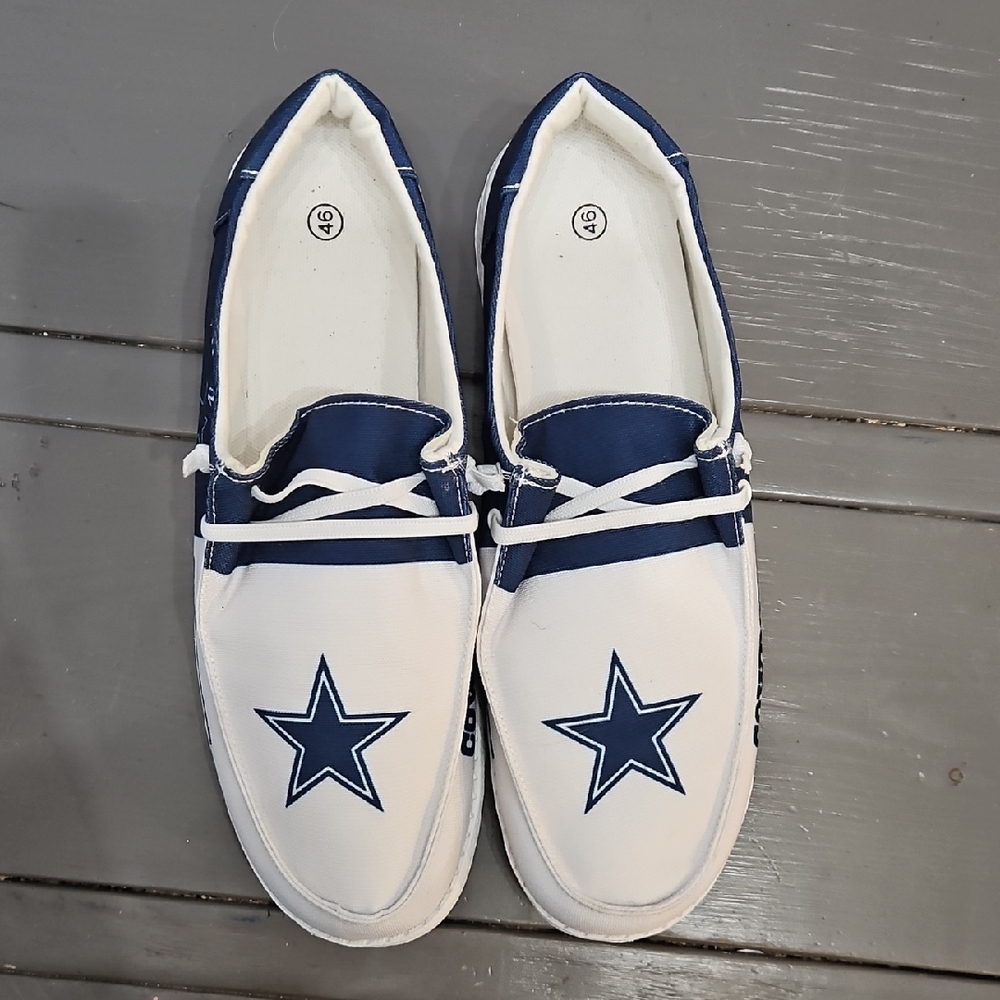 Brand New Dallas Cowboy Hey Dude Type Shoes.